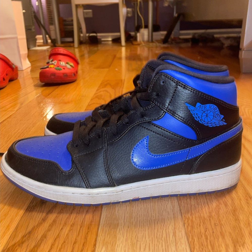 Nike Black and Blue High-Top Sneakers